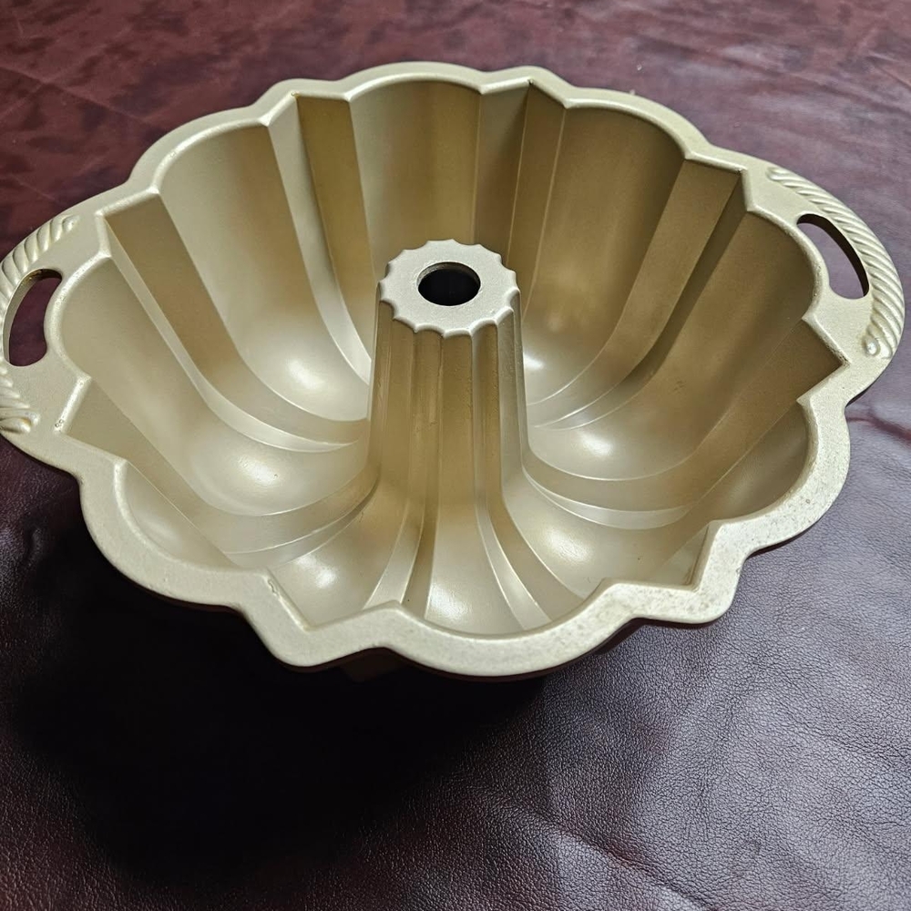 Gold Bundt Cake Pan